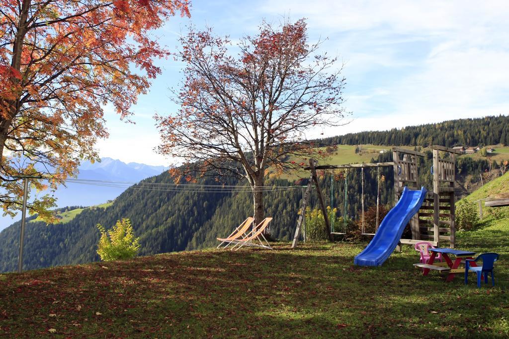Pension Rastnerhof ルゾーン エクステリア 写真